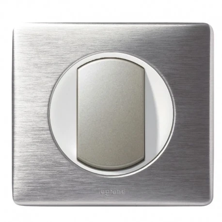 Legrand Céliane – Va Et Vient à Couronne Lumineuse – Ensemble Aluminium Complet 3 Legrand Céliane – Va Et Vient à Couronne Lumineuse – Ensemble Aluminium Complet